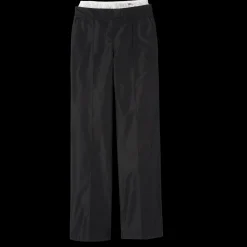 Gerade Hose Mit Patch