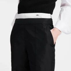 Gerade Hose Mit Patch