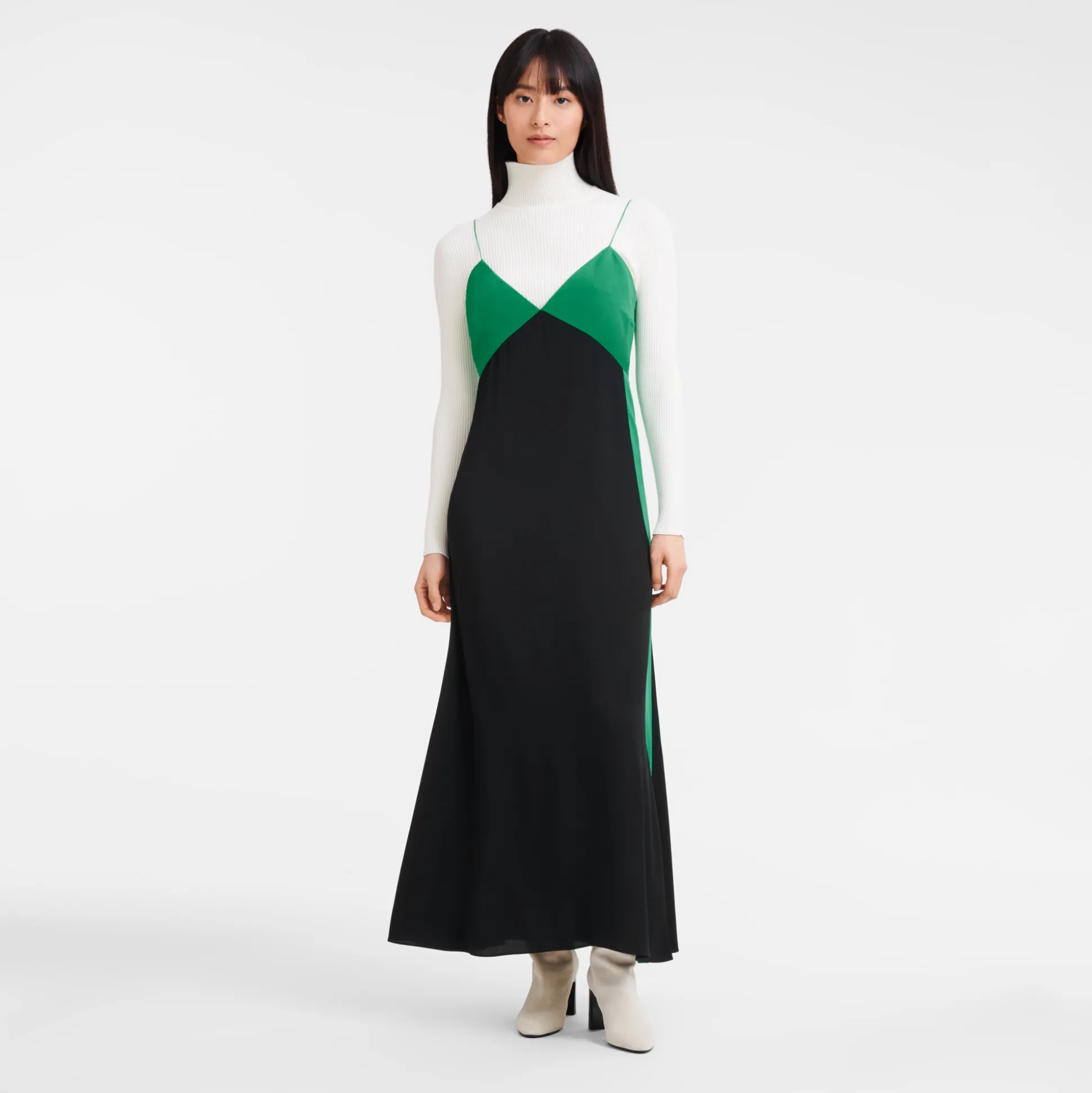 Langes Kleid