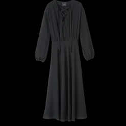 Langes Kleid