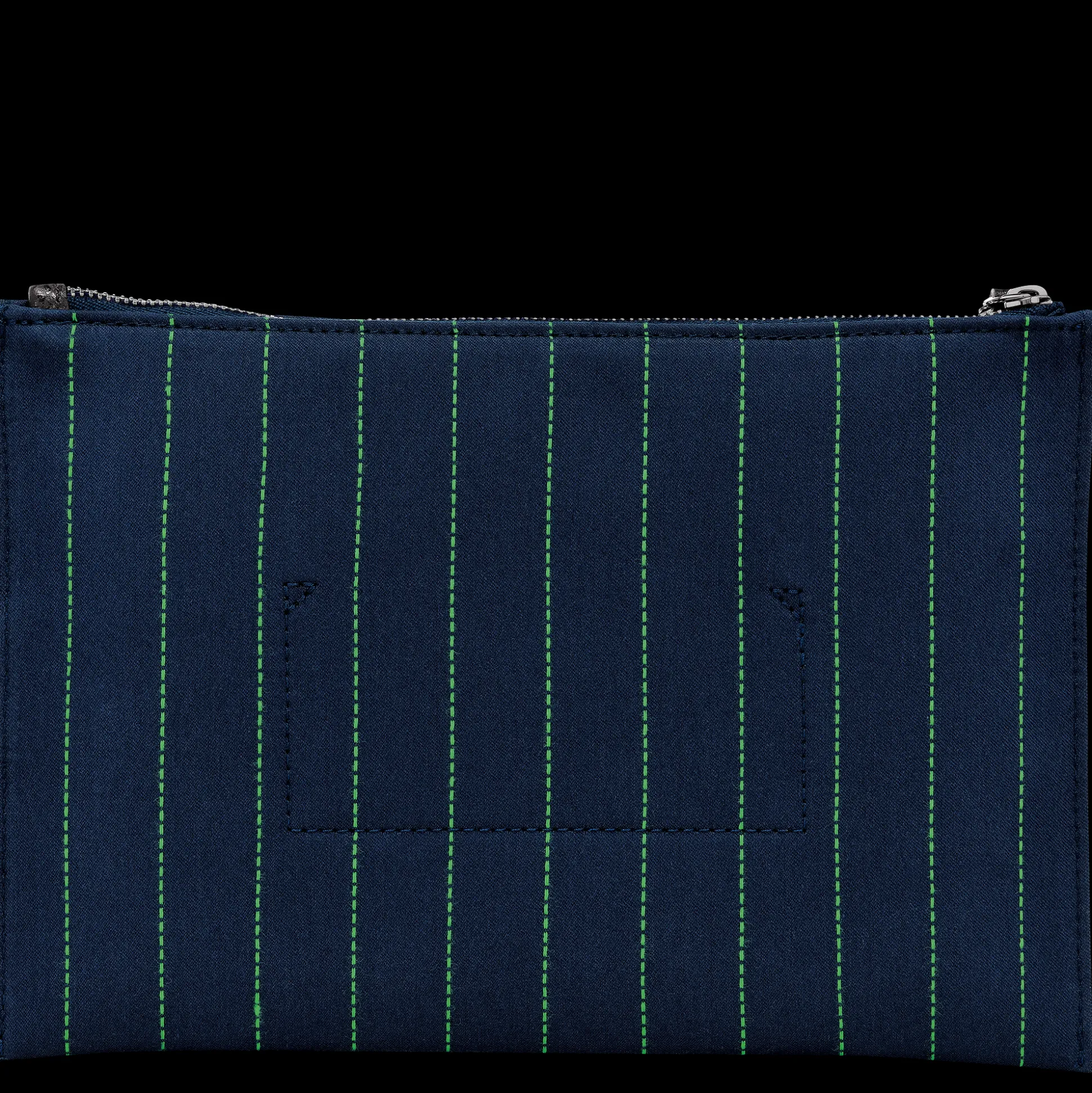 Pochette Essential