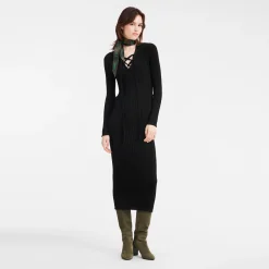 Tailliertes Maxikleid