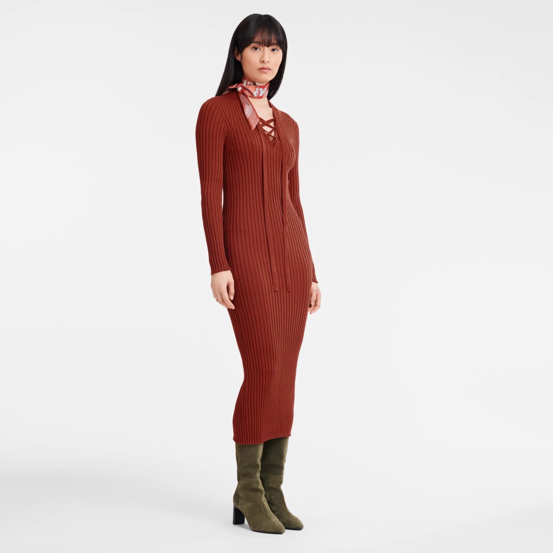 Tailliertes Maxikleid
